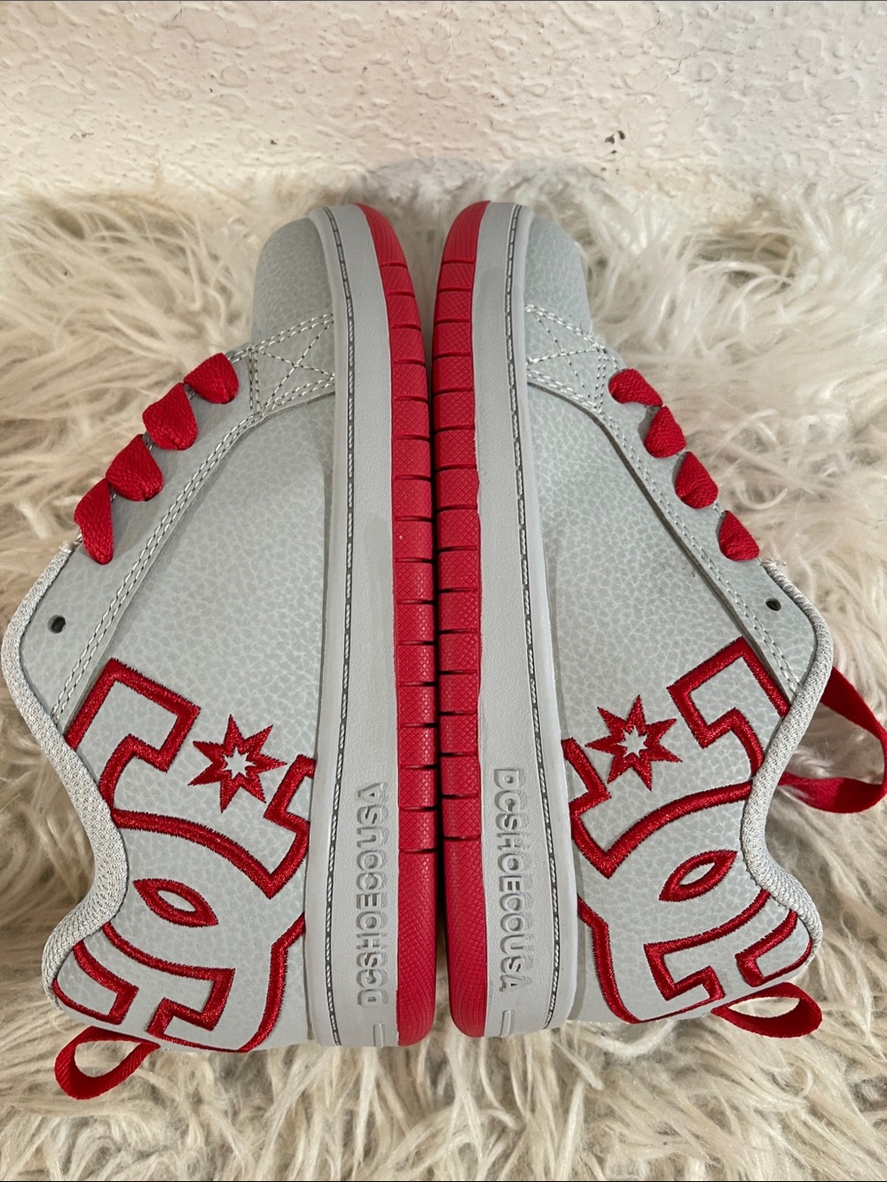DC SHOE KIDS' COURT GRAFFIK SHOES GREY & RED SIZE 2 NEW - Picture 9 of 14